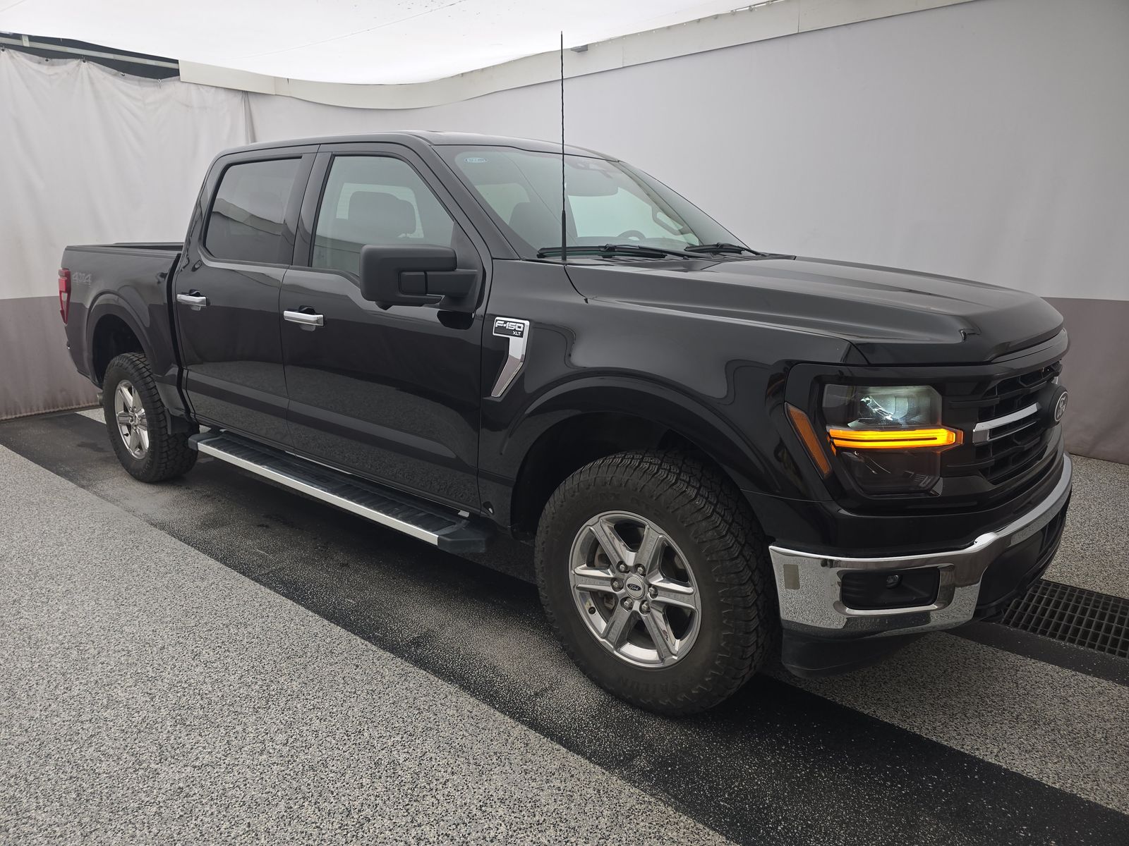 2024 Ford F-150 XLT AWD