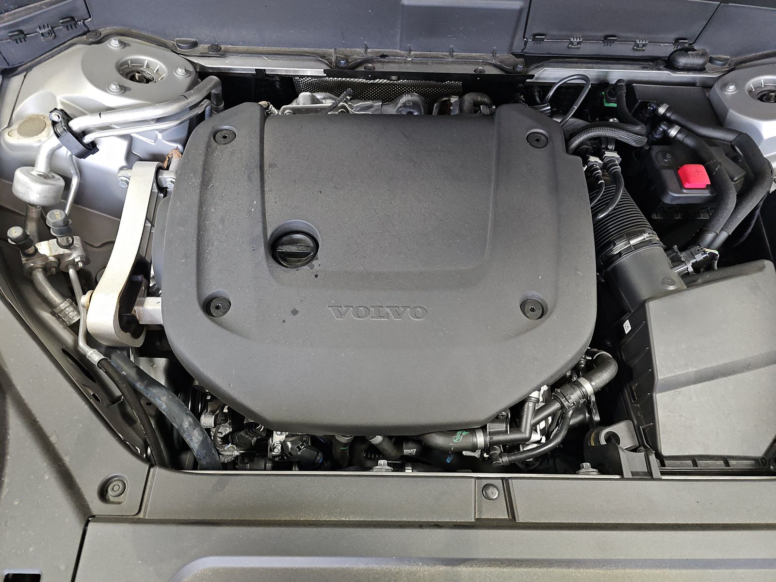 2025 Volvo XC90 B6 Plus AWD