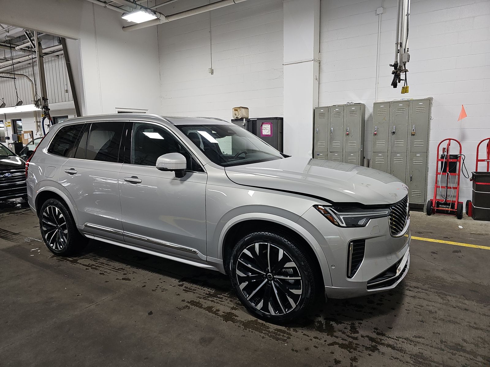 2025 Volvo XC90 B6 Plus AWD