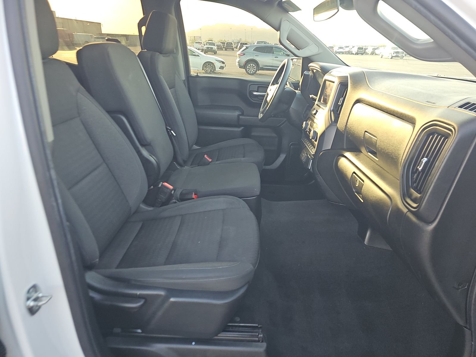 2022 Chevrolet Silverado 1500 Custom RWD