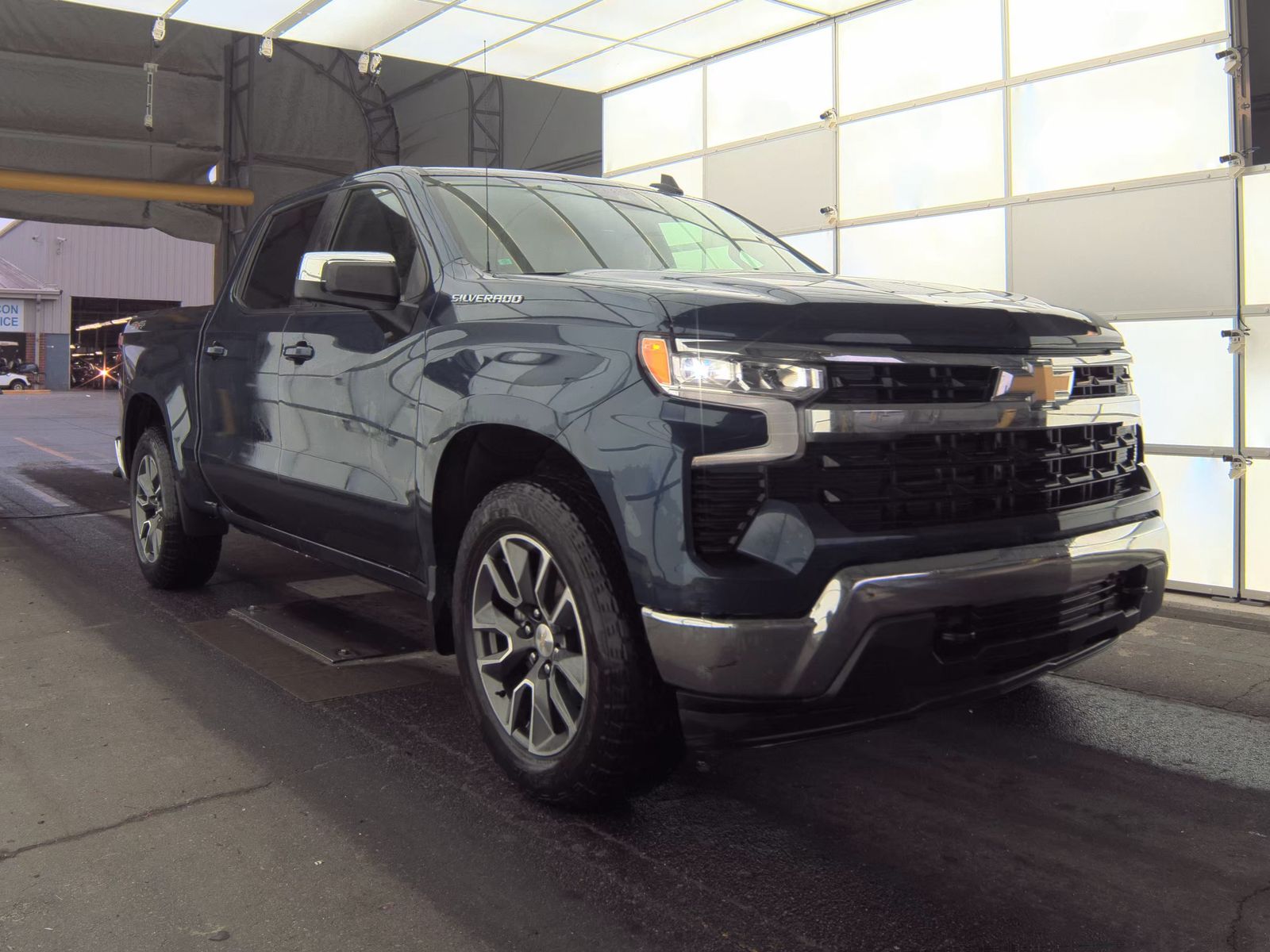 2023 Chevrolet Silverado 1500 LT AWD