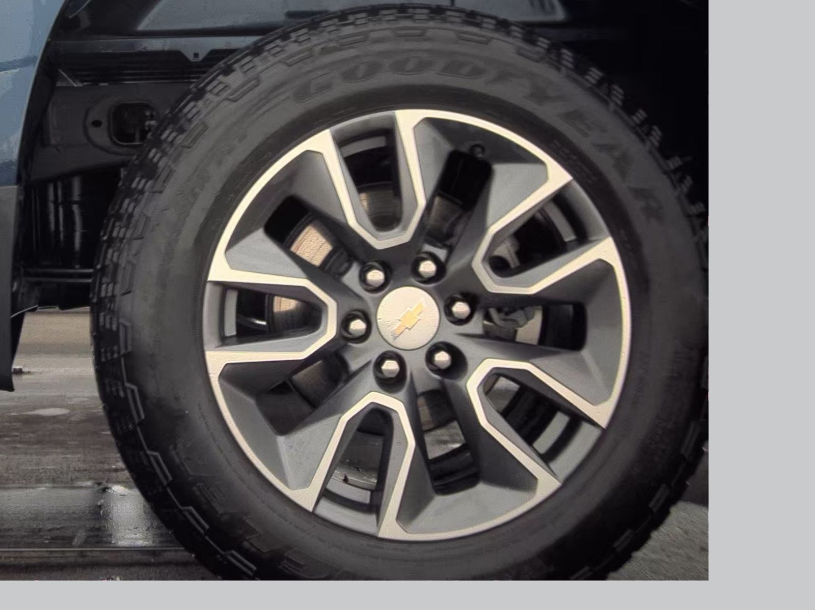 2023 Chevrolet Silverado 1500 LT AWD