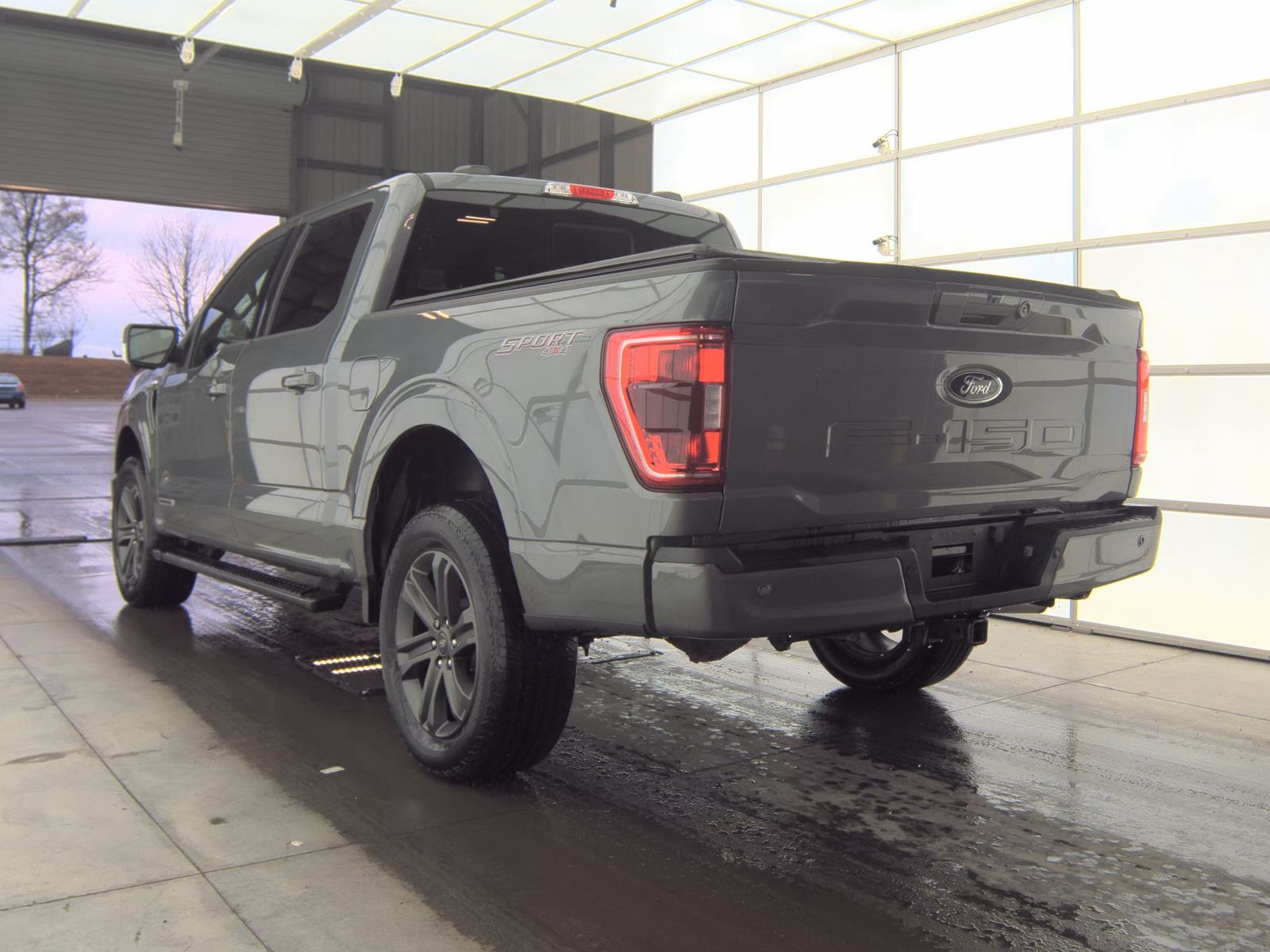 2023 Ford F-150 Hybrid XLT AWD