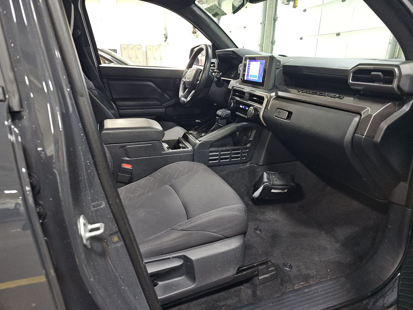 2024 Toyota Tacoma SR5 RWD