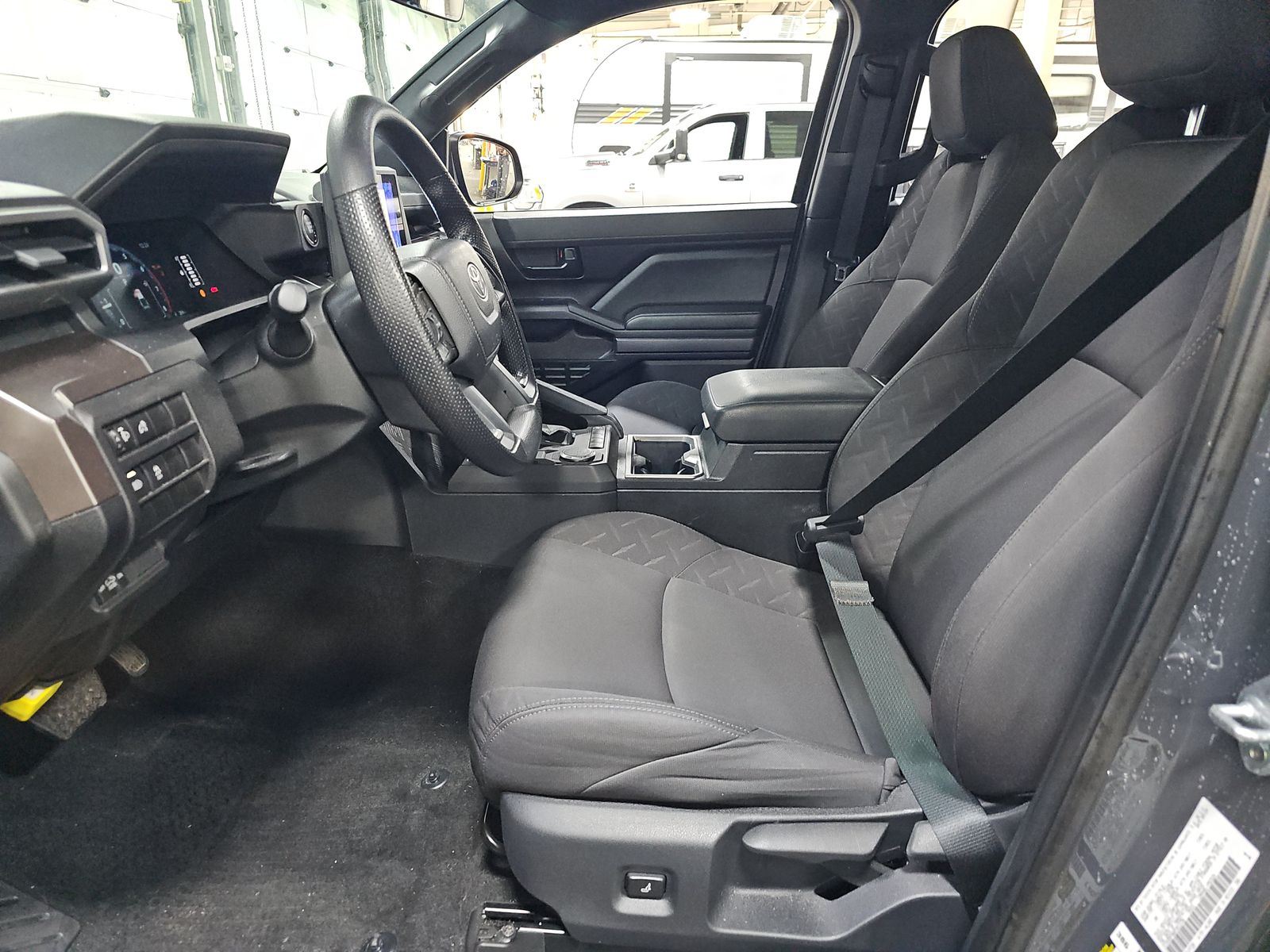 2024 Toyota Tacoma SR5 RWD