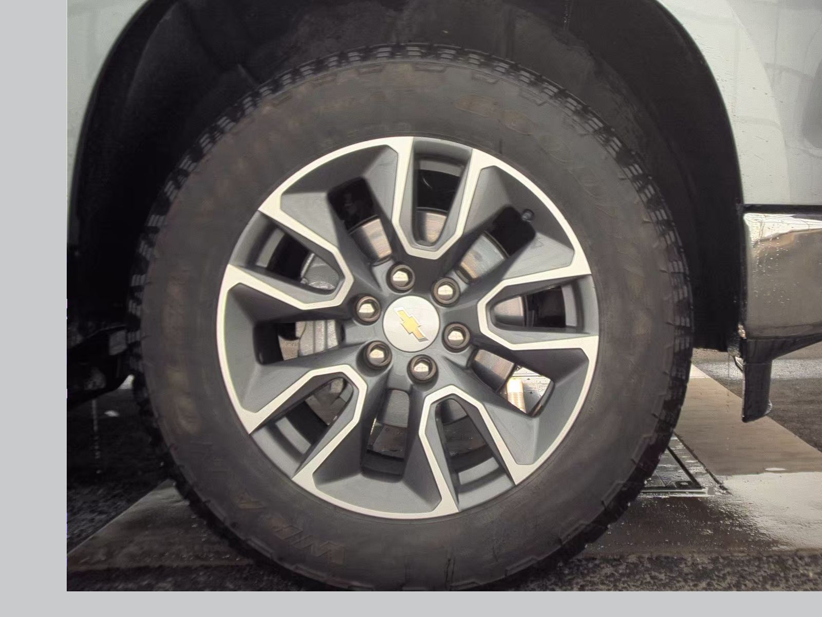 2023 Chevrolet Silverado 1500 LT AWD