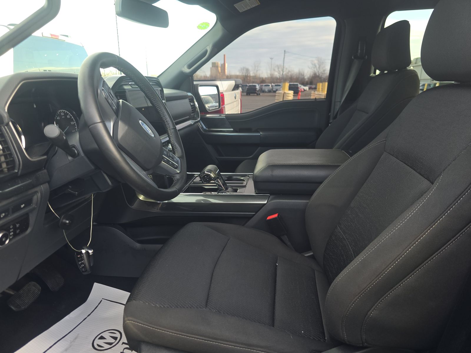 2023 Ford F-150 Hybrid XLT AWD