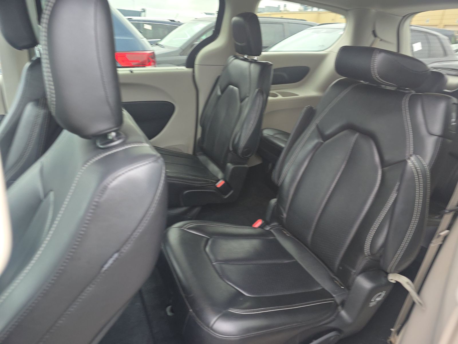 2023 Chrysler Pacifica Touring L FWD