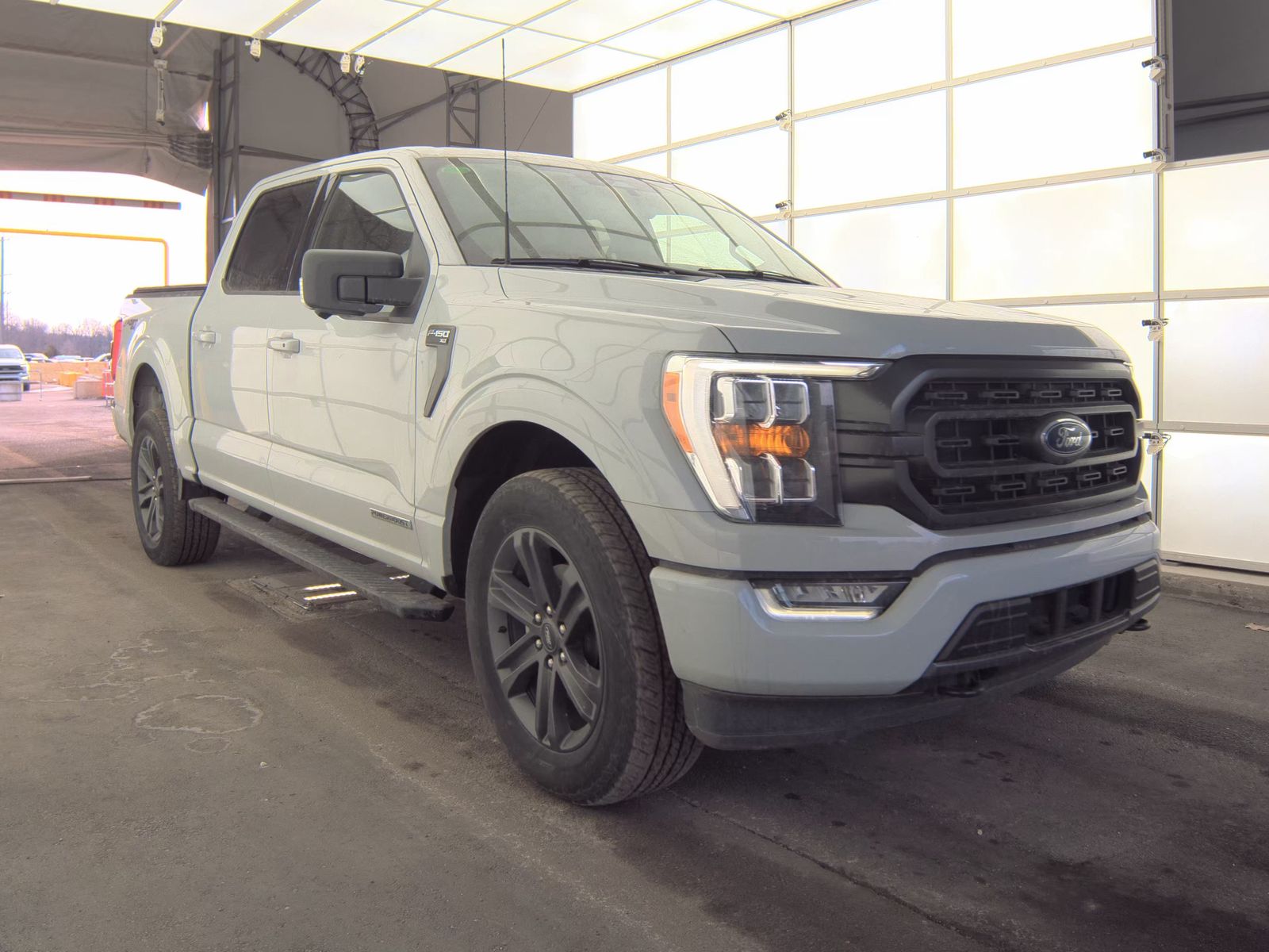 2023 Ford F-150 Hybrid XLT AWD
