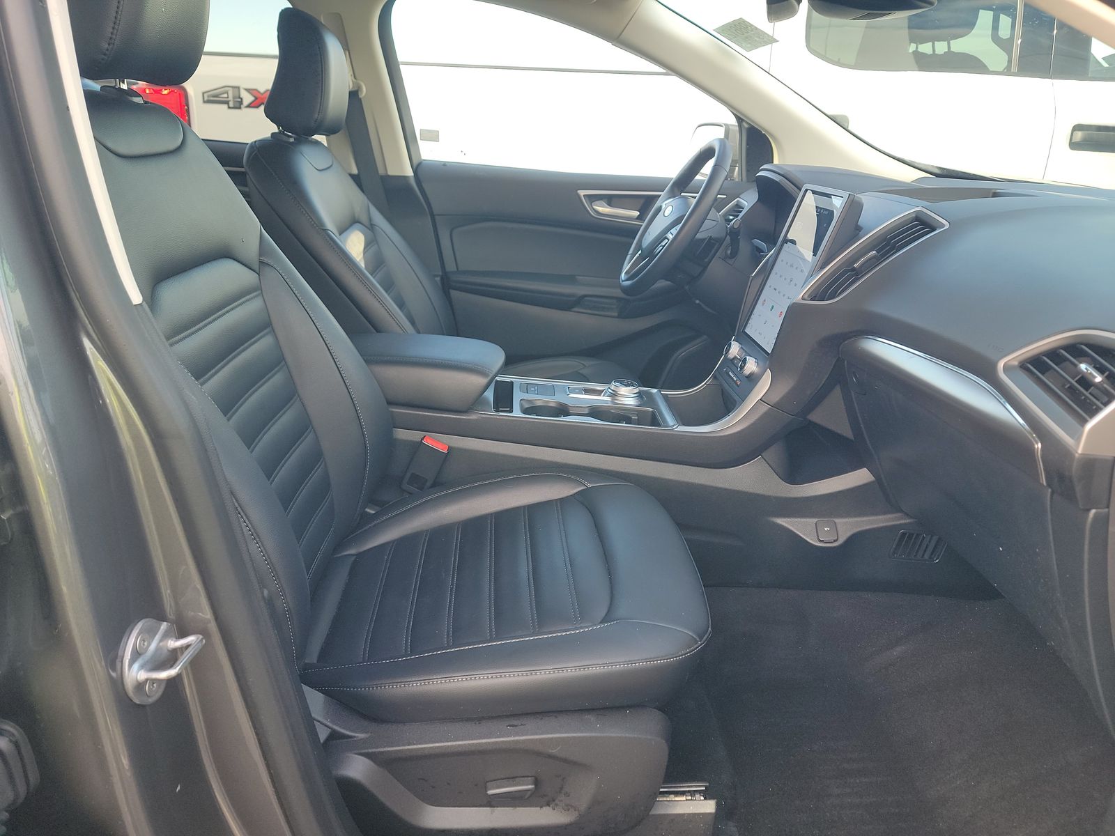 2022 Ford Edge SEL AWD