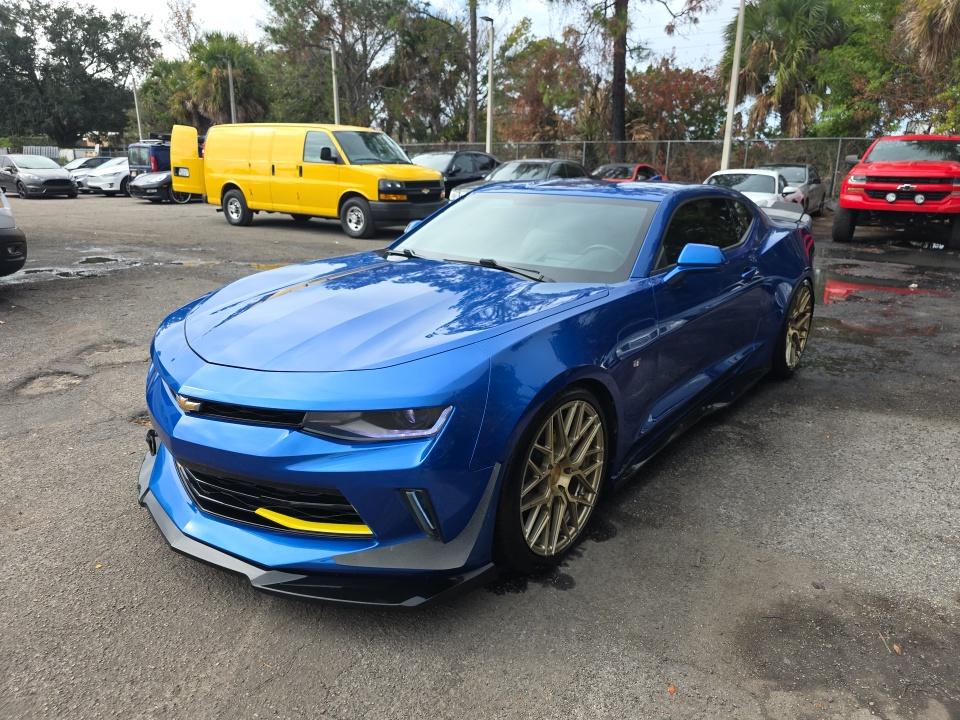 2017 Chevrolet Camaro 2LT RWD
