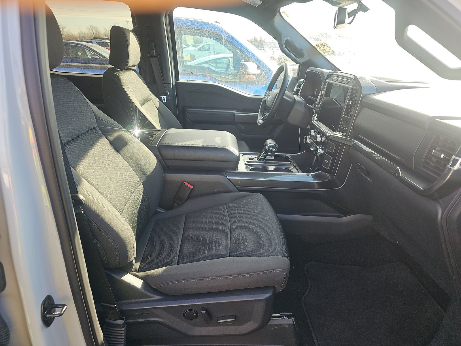 2023 Ford F-150 Hybrid XLT AWD