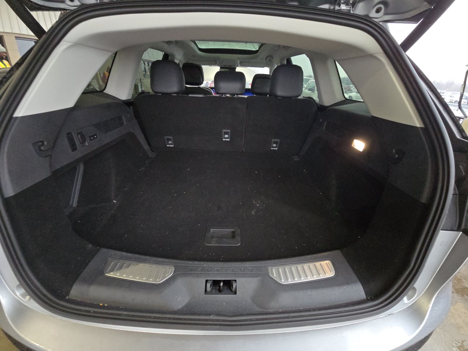 2025 Lincoln Nautilus Premiere AWD