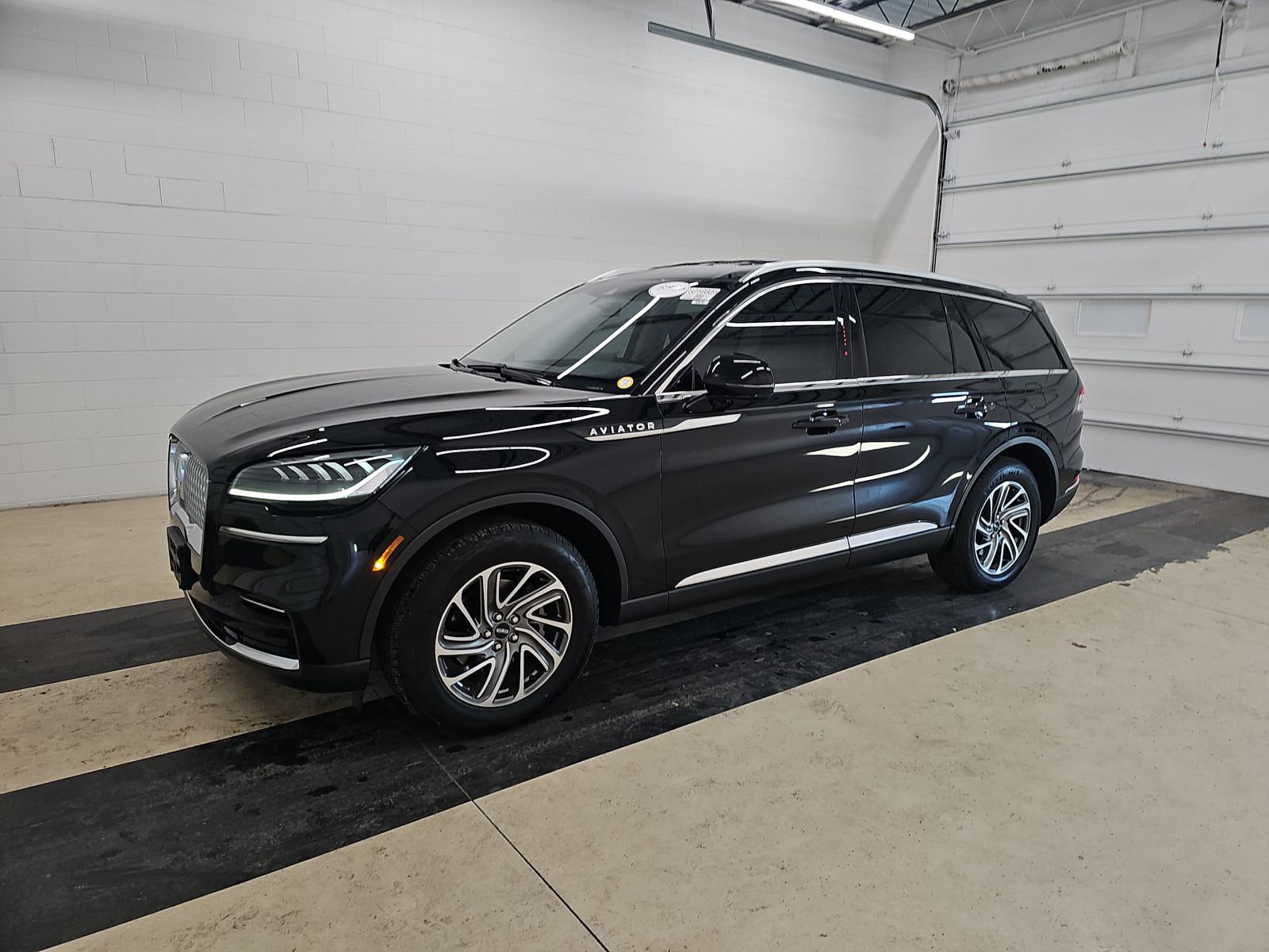 2024 Lincoln Aviator Premiere's photo