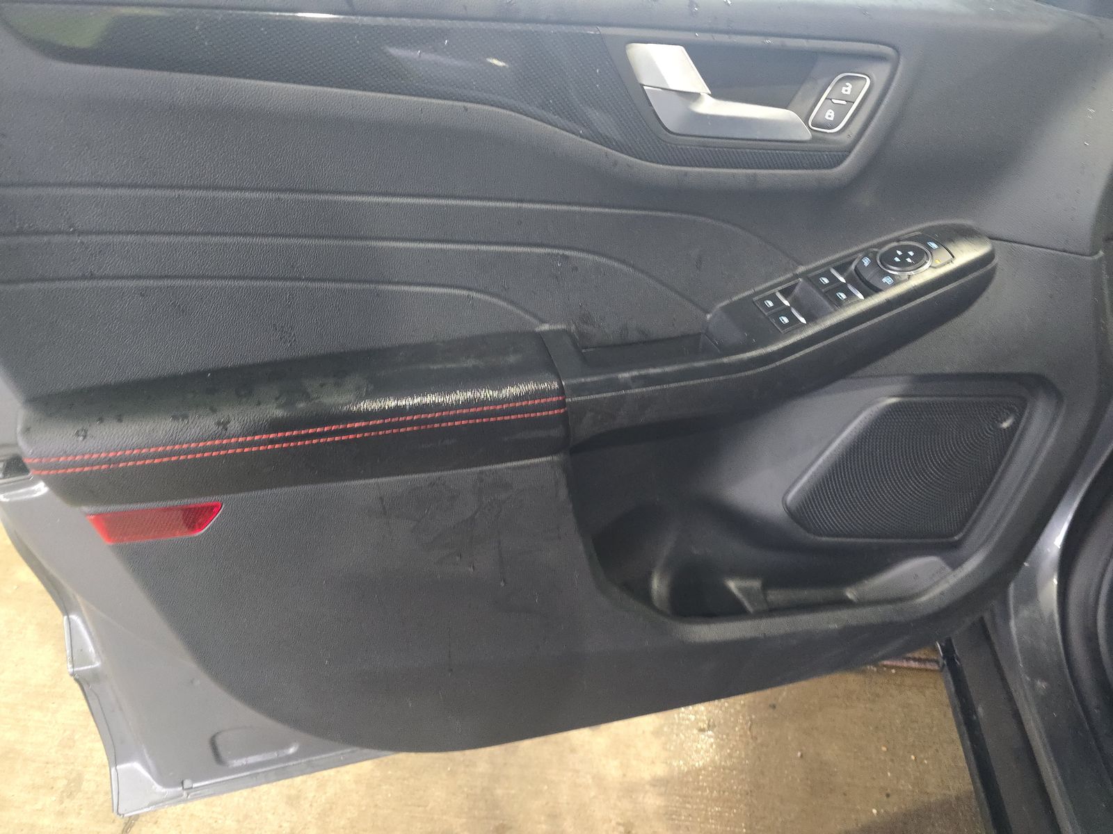 2025 Ford Escape Hybrid ST-Line FWD