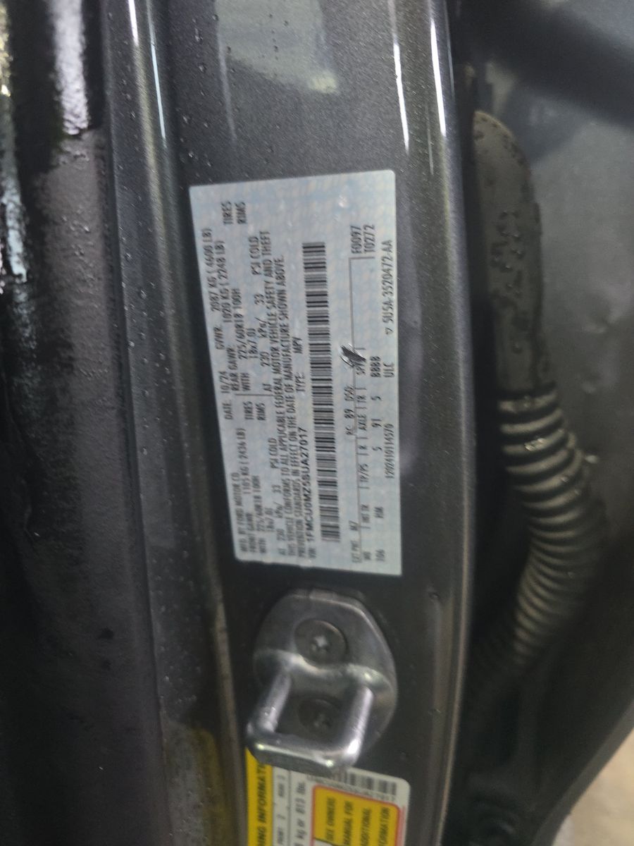 2025 Ford Escape Hybrid ST-Line FWD