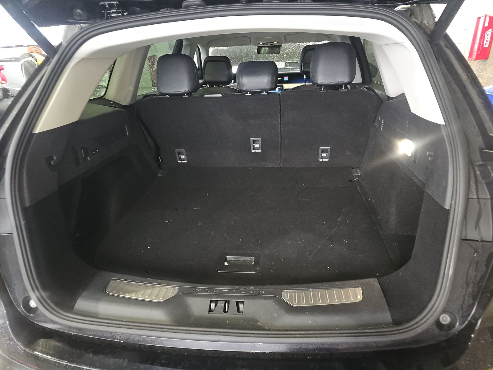 2025 Lincoln Nautilus Premiere AWD