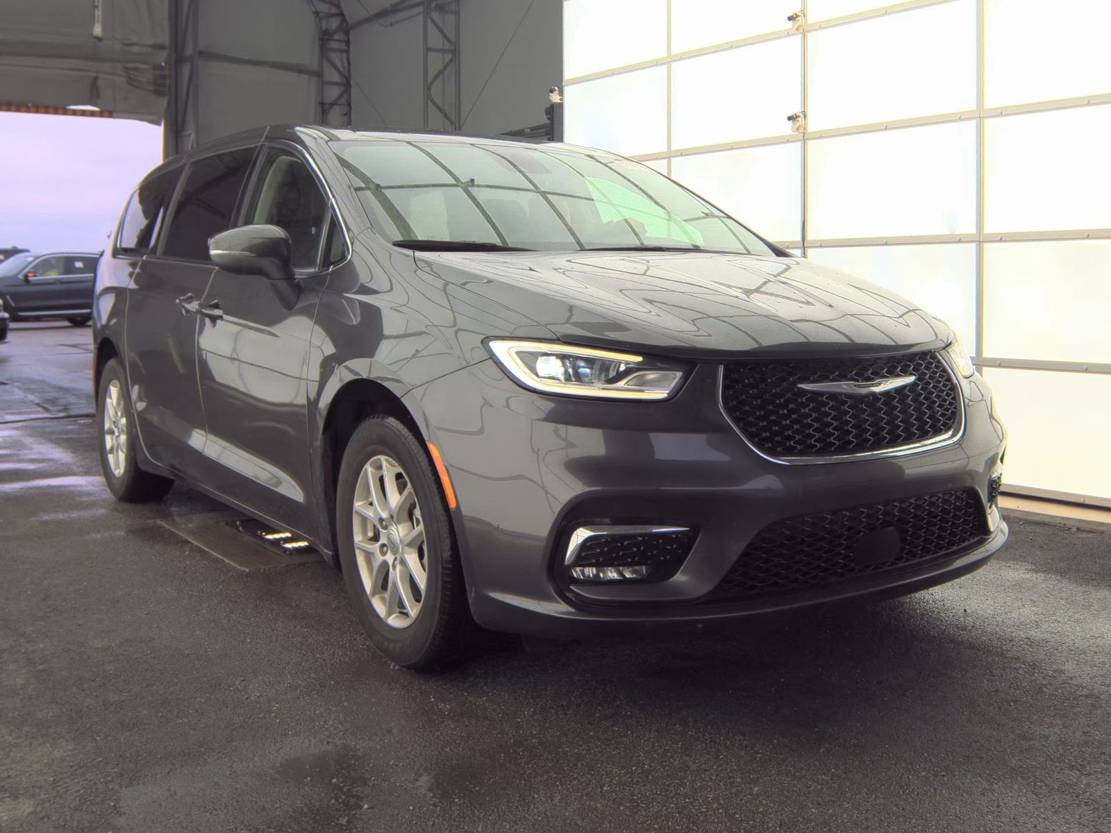 2023 Chrysler Pacifica Touring L FWD