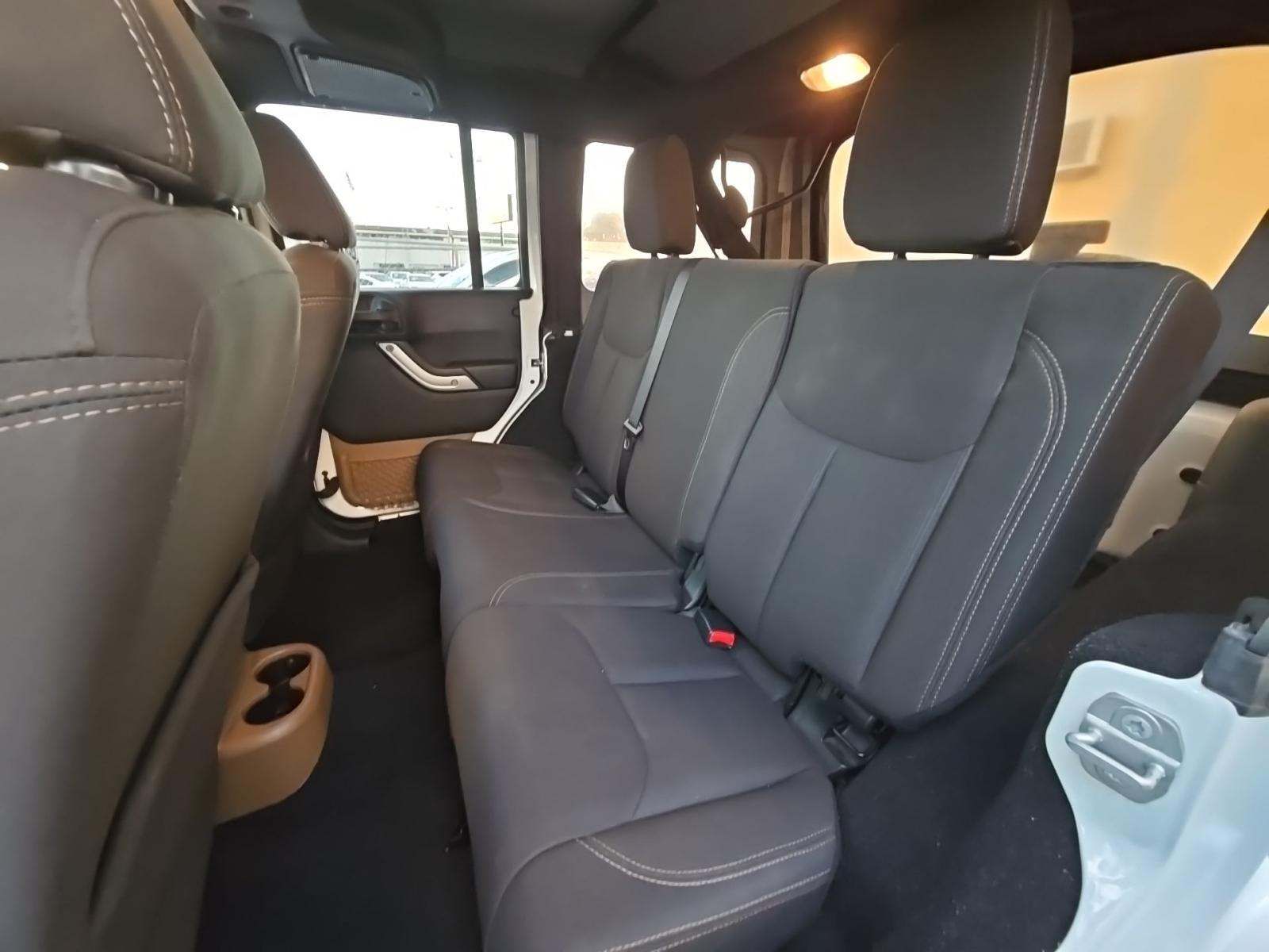 2018 Jeep Wrangler Unlimited Sahara AWD