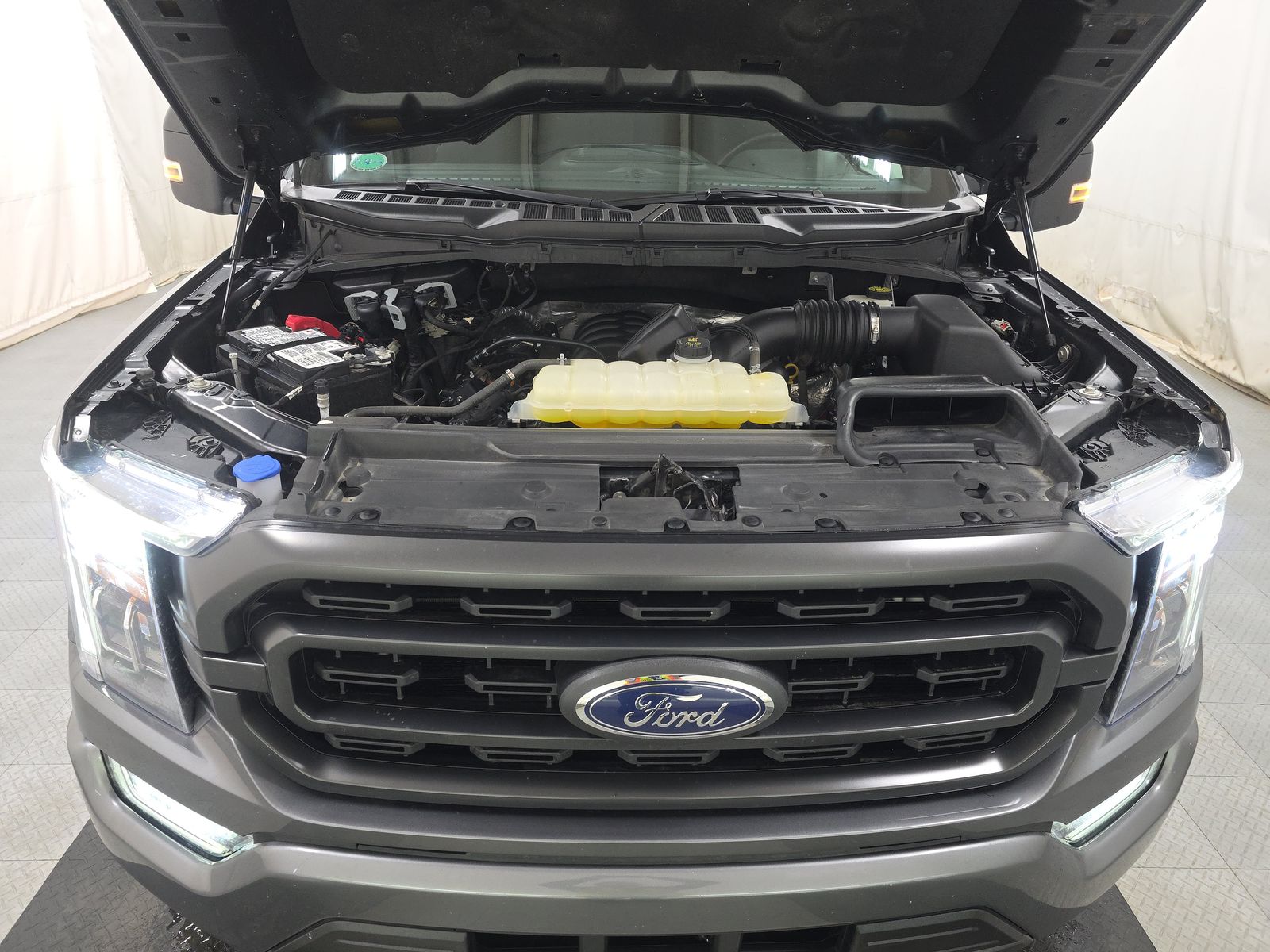 2022 Ford F-150 XLT AWD