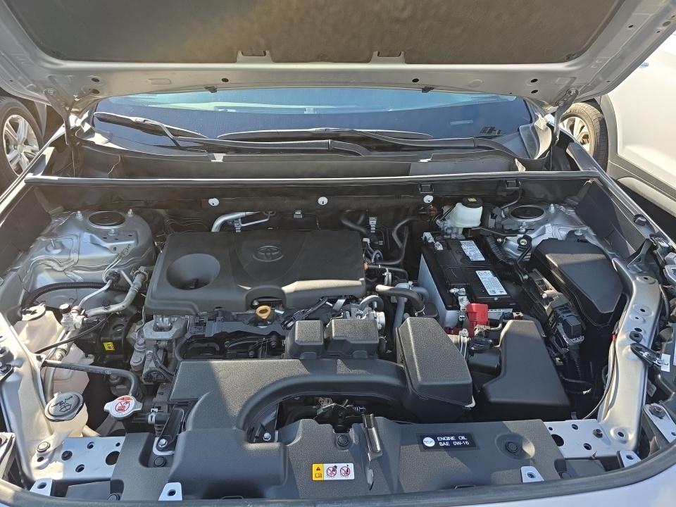 2024 Toyota RAV4 XLE FWD