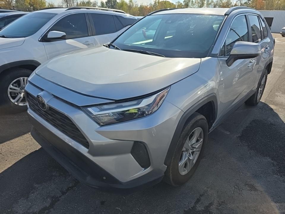 2024 Toyota RAV4 XLE FWD