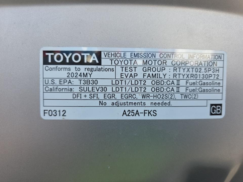2024 Toyota RAV4 XLE FWD