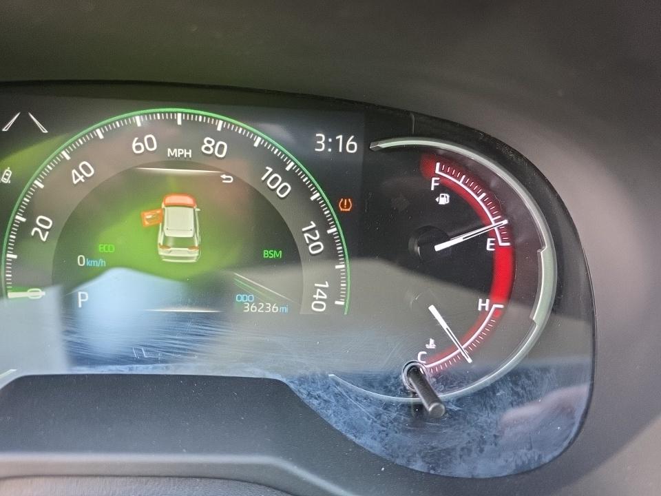 2024 Toyota RAV4 XLE FWD