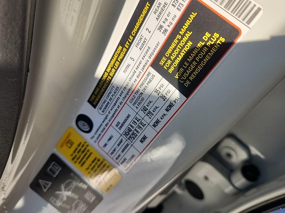 2021 BMW 8 Series 840i xDrive AWD