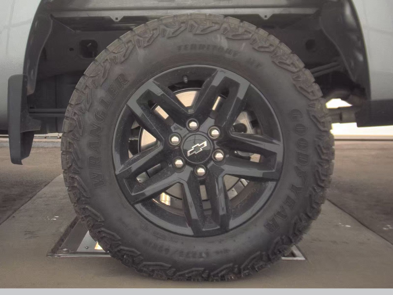 2025 Chevrolet Silverado 1500 Custom Trail Boss AWD