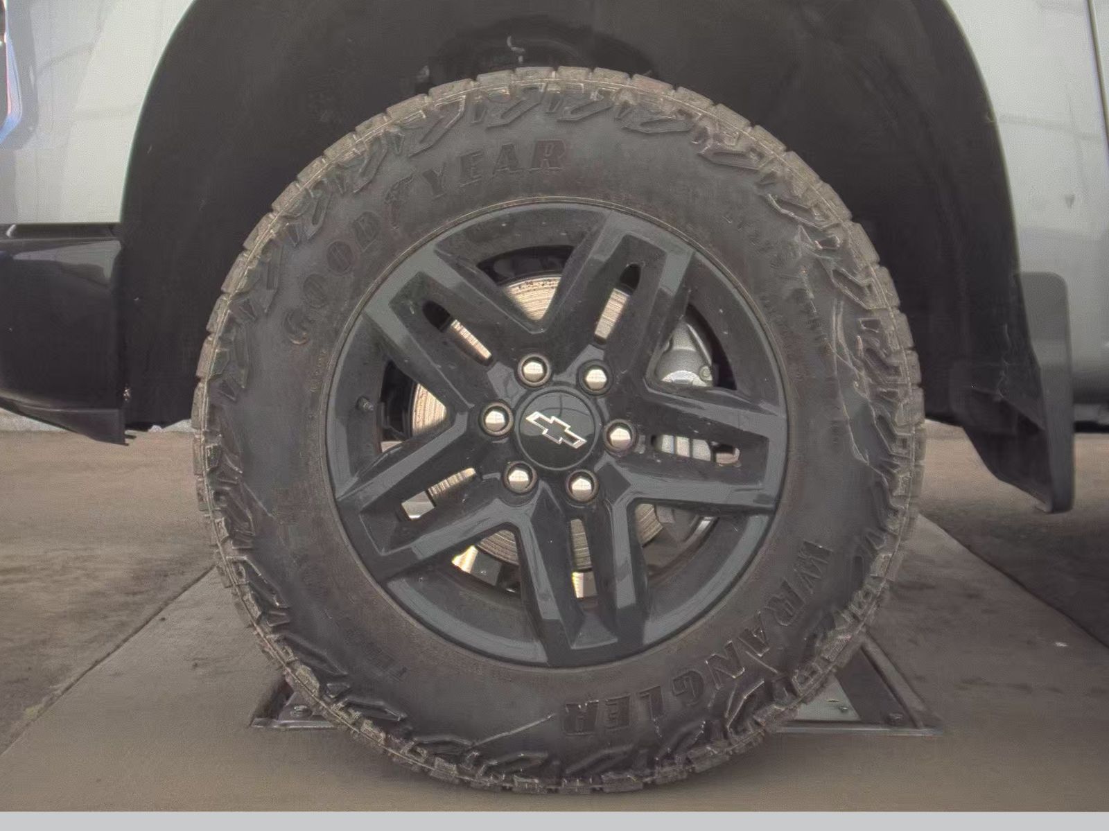 2025 Chevrolet Silverado 1500 Custom Trail Boss AWD