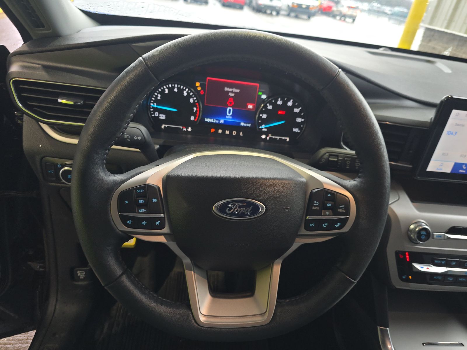 2023 Ford Explorer XLT AWD