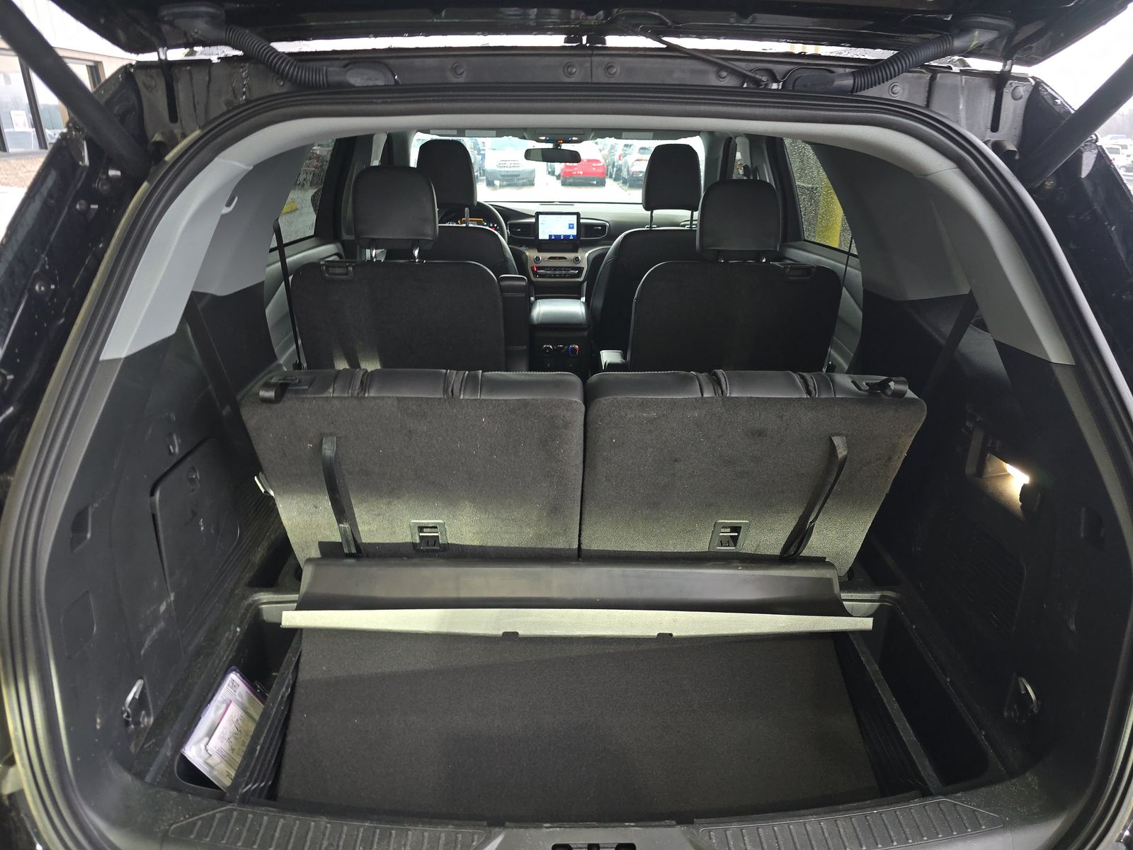 2023 Ford Explorer XLT AWD