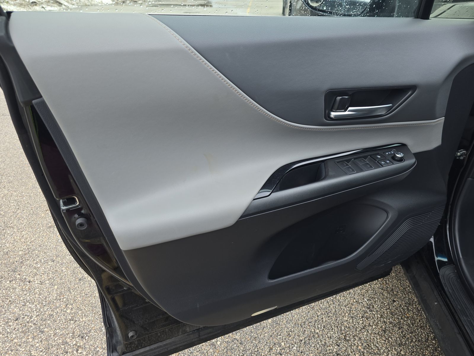 2024 Toyota Venza LE AWD