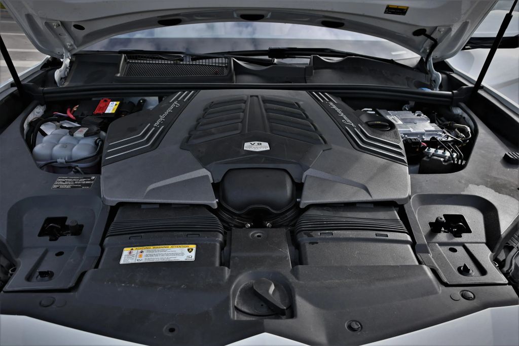 2022 Lamborghini Urus Base AWD