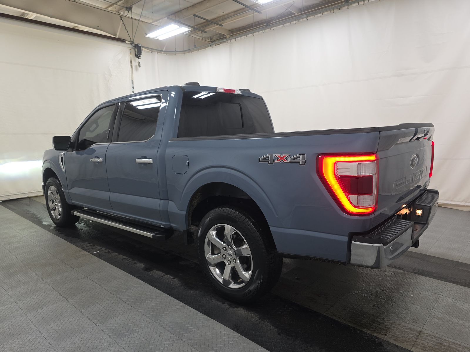 2023 Ford F-150 Lariat AWD
