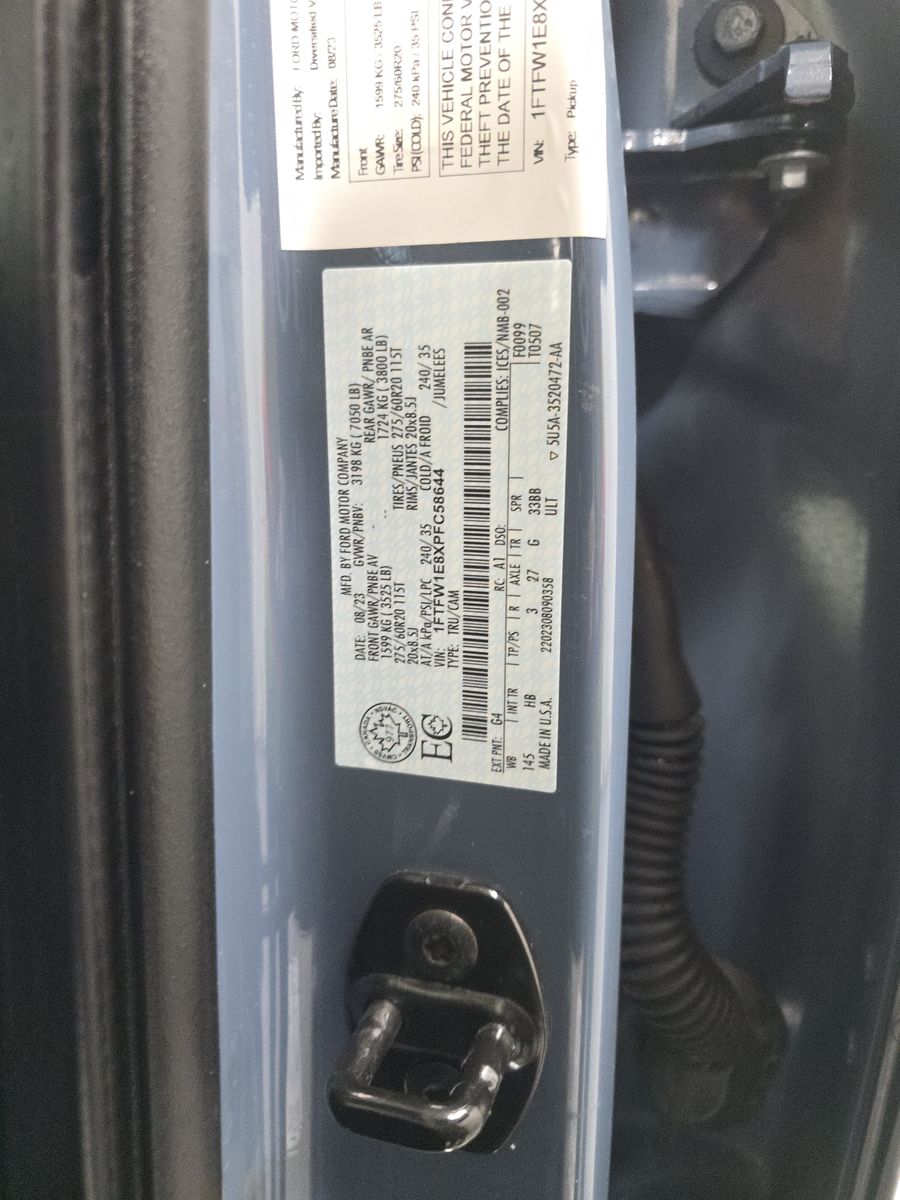 2023 Ford F-150 Lariat AWD