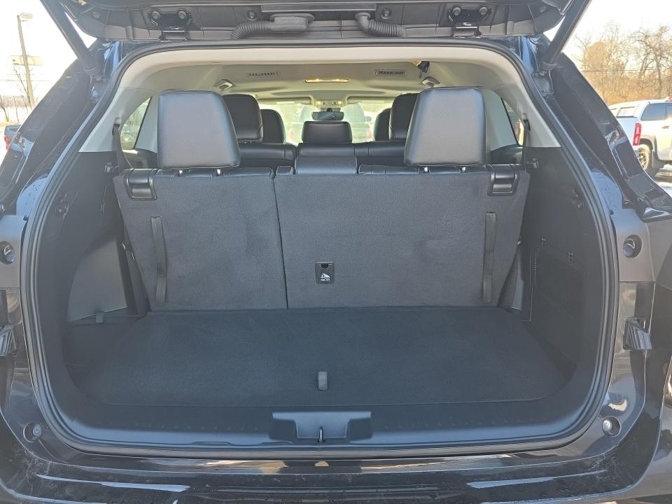 2022 Toyota Highlander XLE AWD