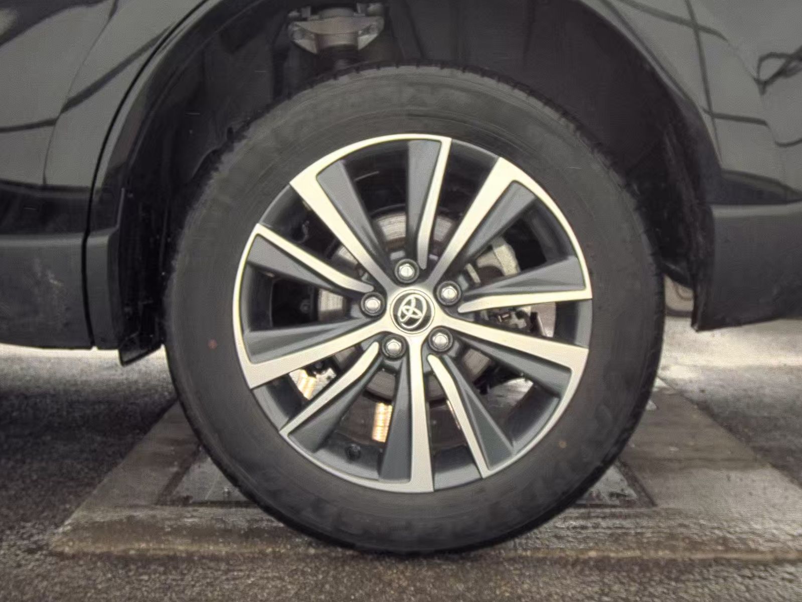 2024 Toyota Venza LE AWD