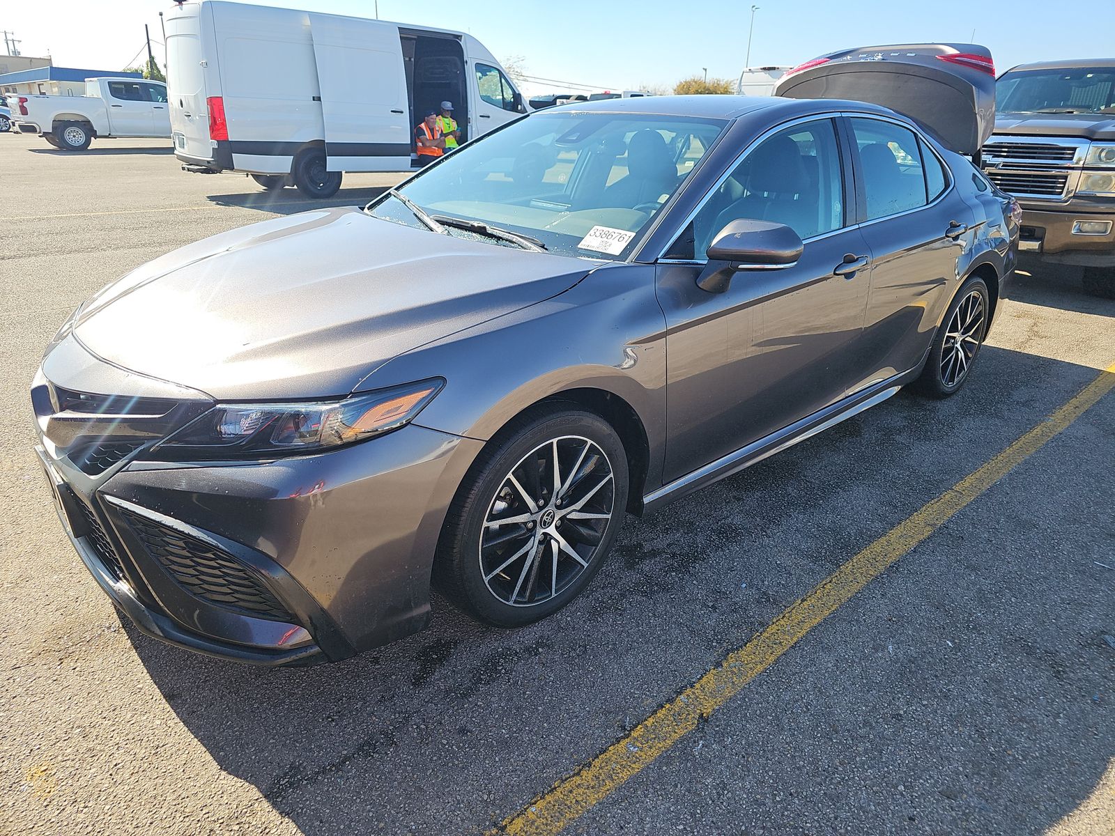 2024 Toyota Camry SE FWD