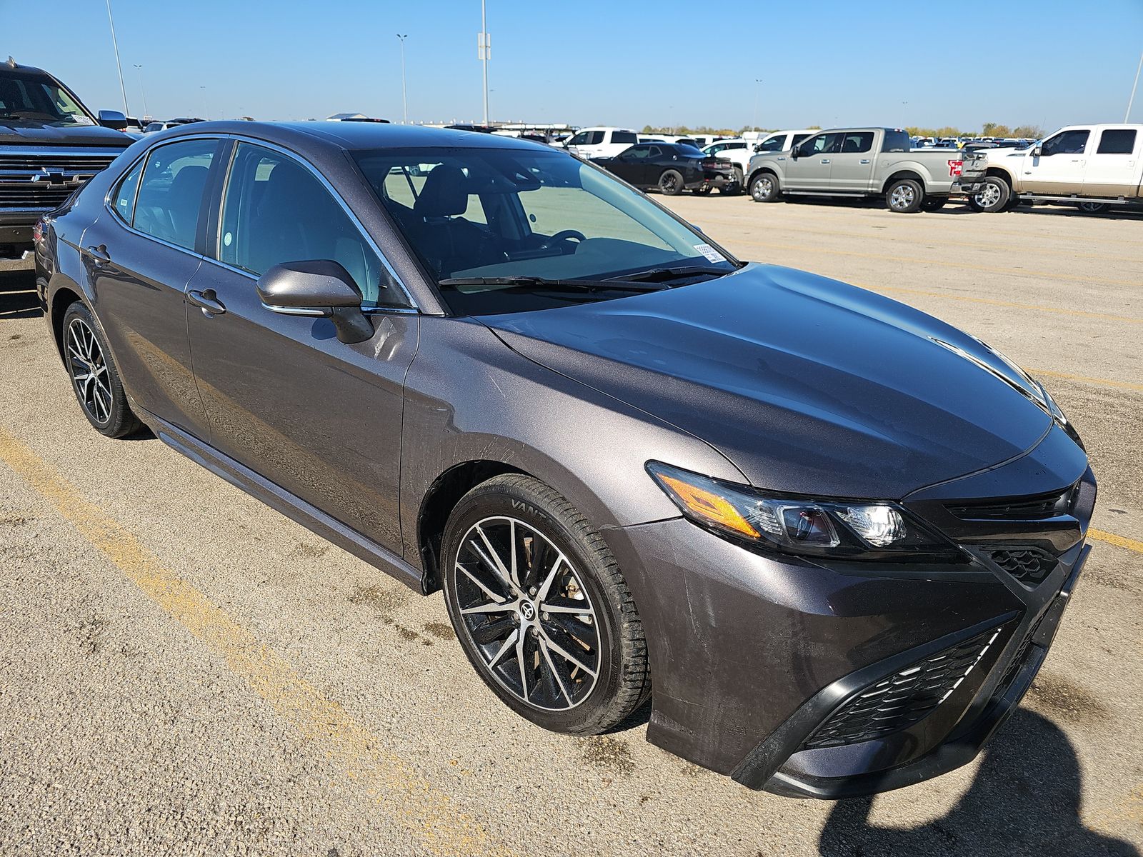 2024 Toyota Camry SE FWD