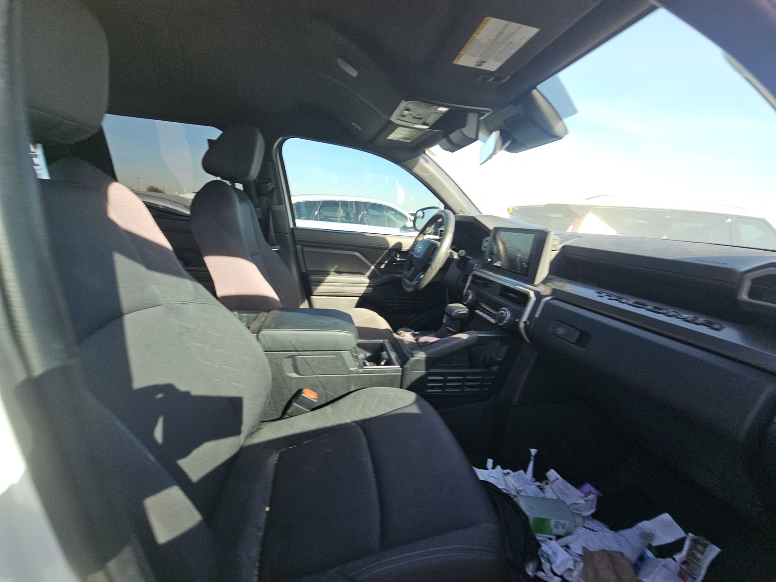 2024 Toyota Tacoma SR5 AWD