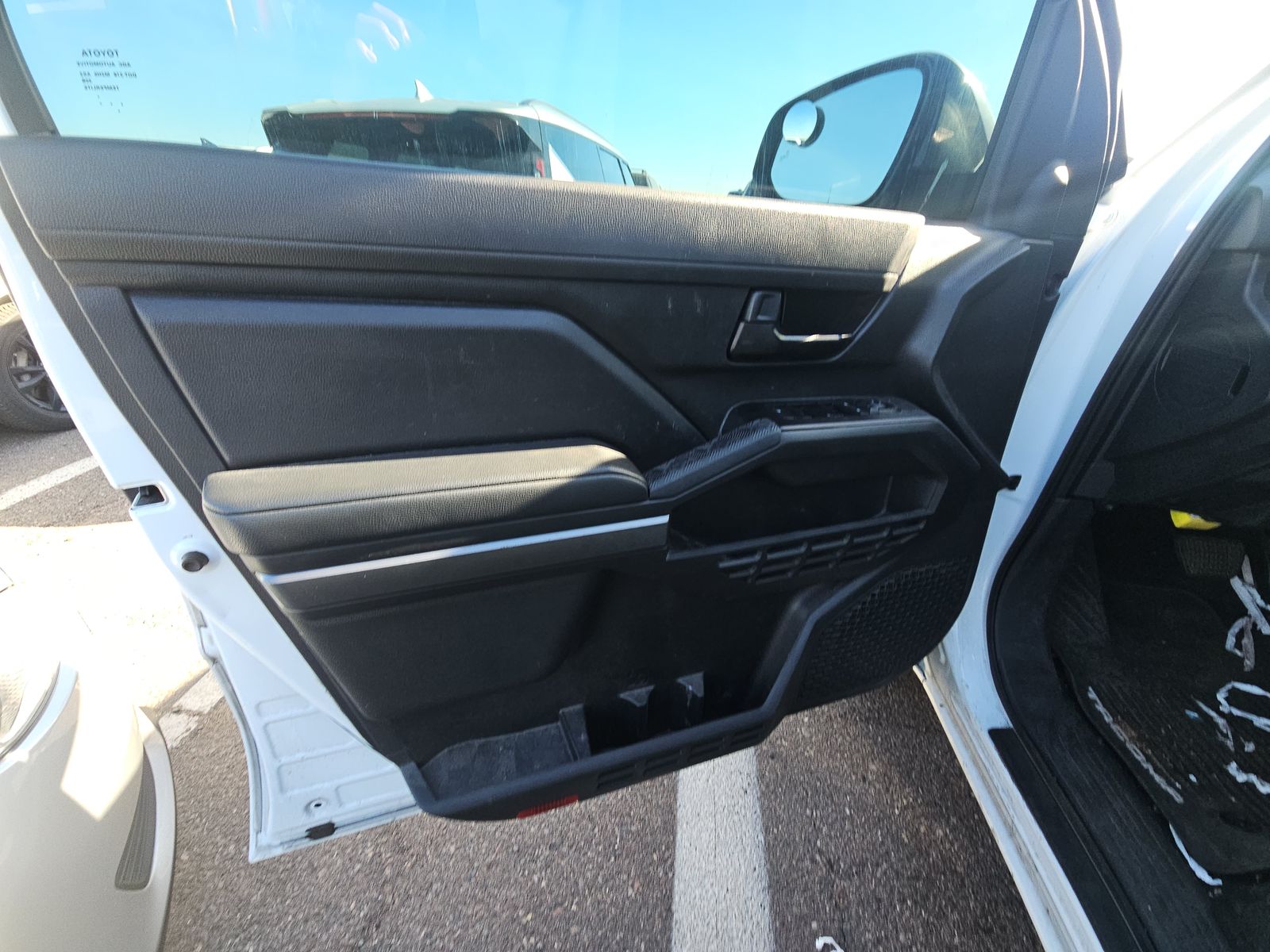 2024 Toyota Tacoma SR5 AWD