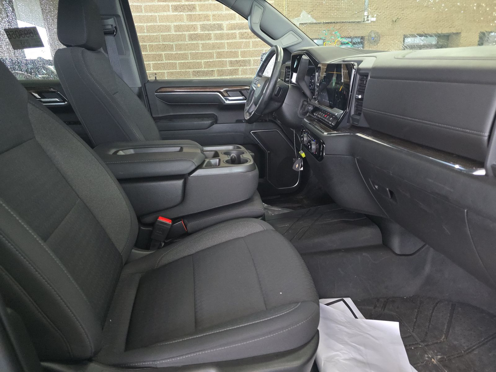 2023 Chevrolet Silverado 1500 LT AWD