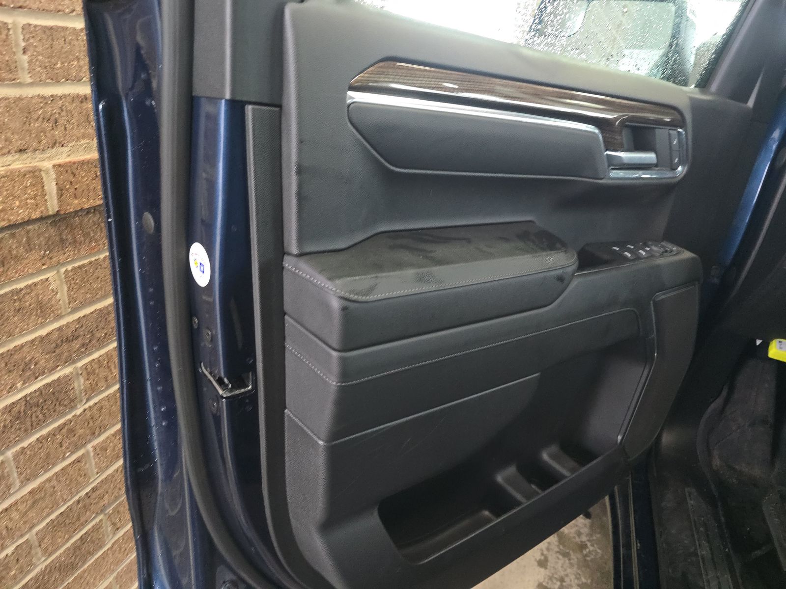 2023 Chevrolet Silverado 1500 LT AWD