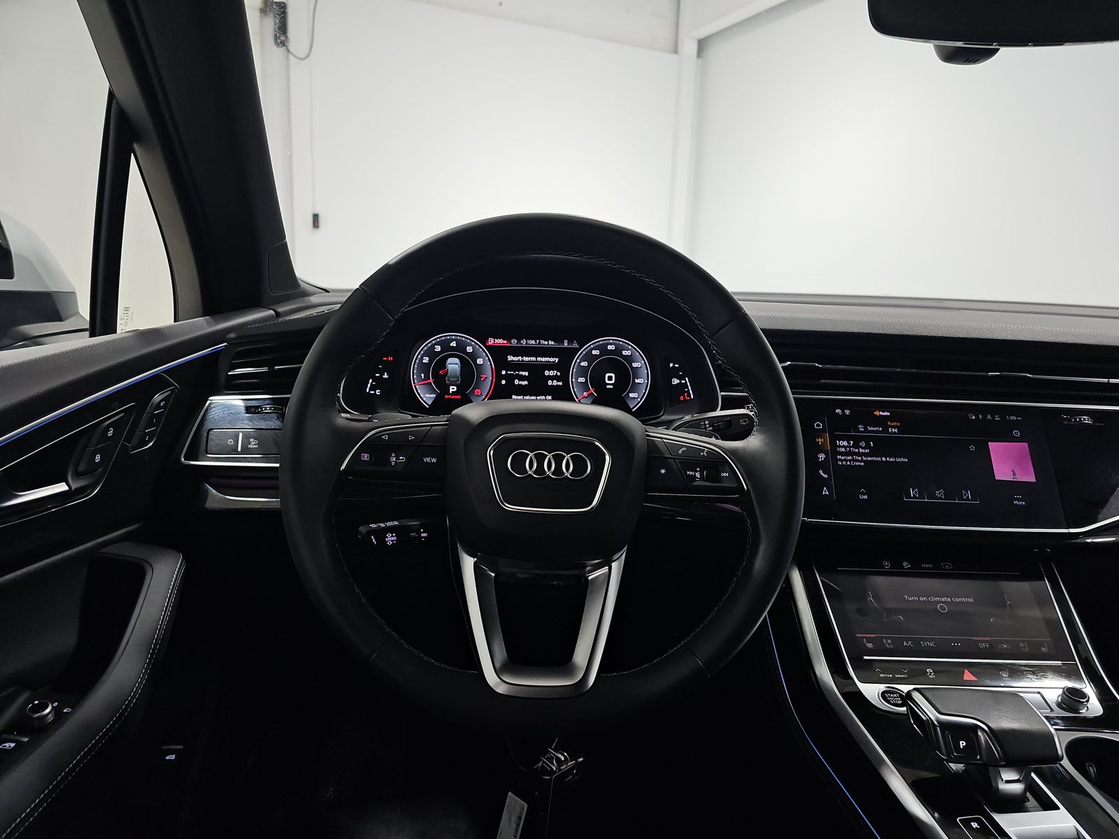 2025 Audi Q7 Premium Plus AWD