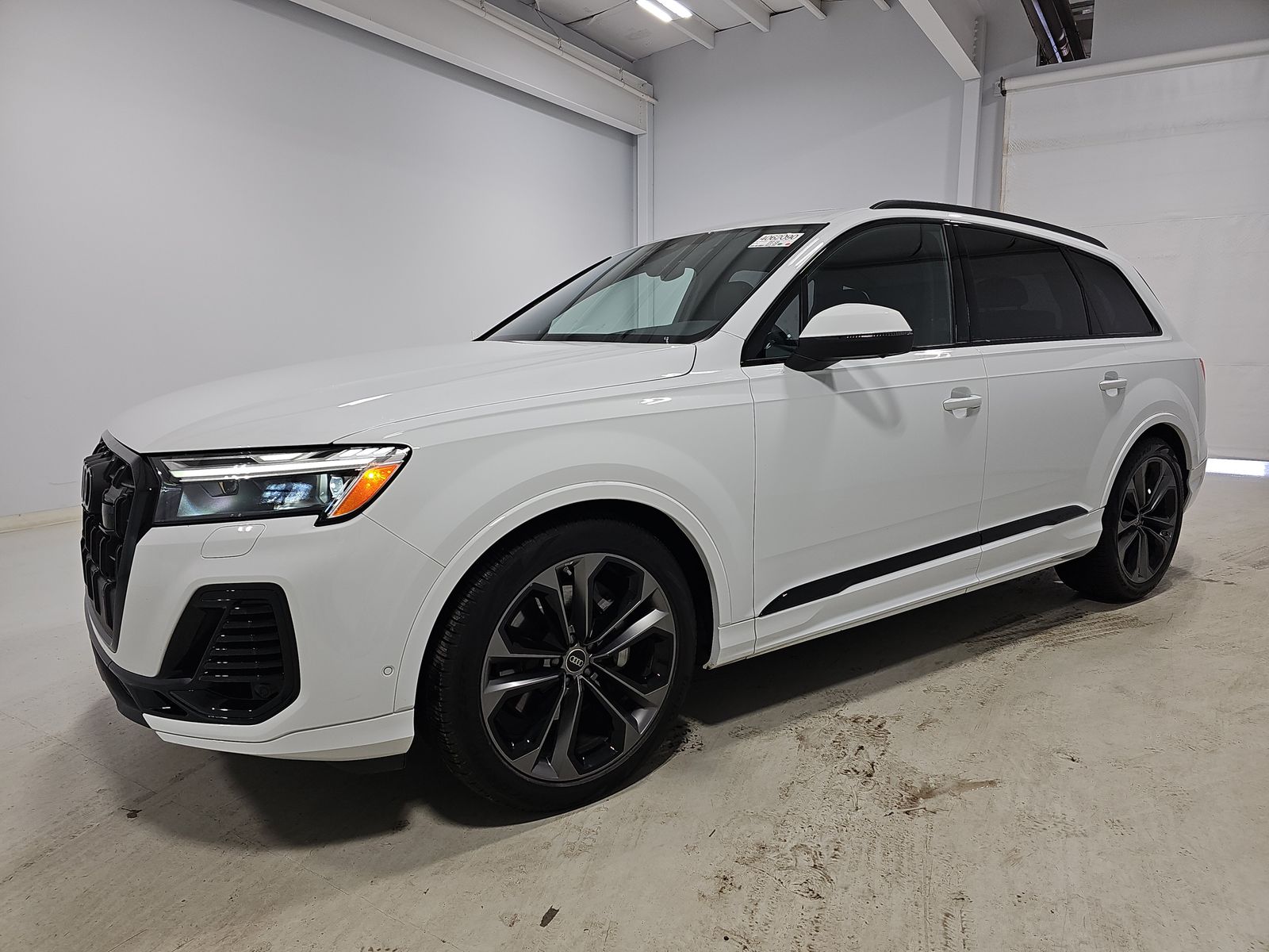 2025 Audi Q7 Premium Plus AWD