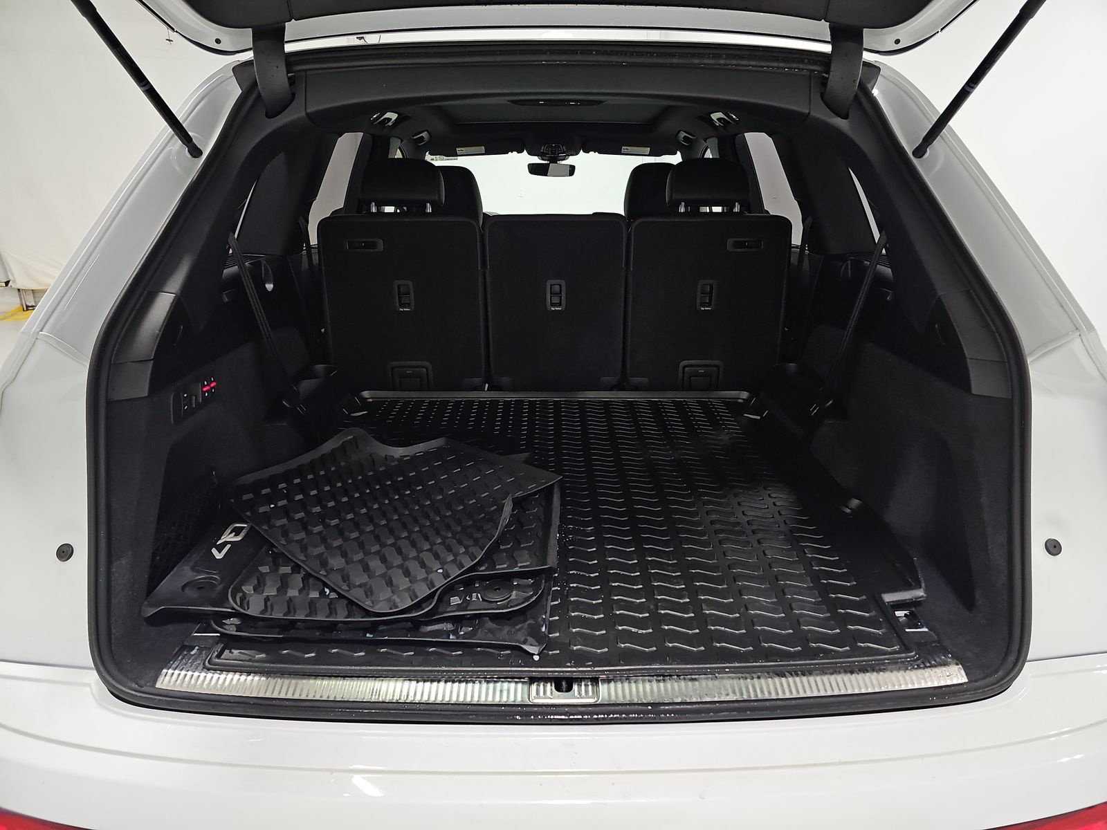 2025 Audi Q7 Premium Plus AWD