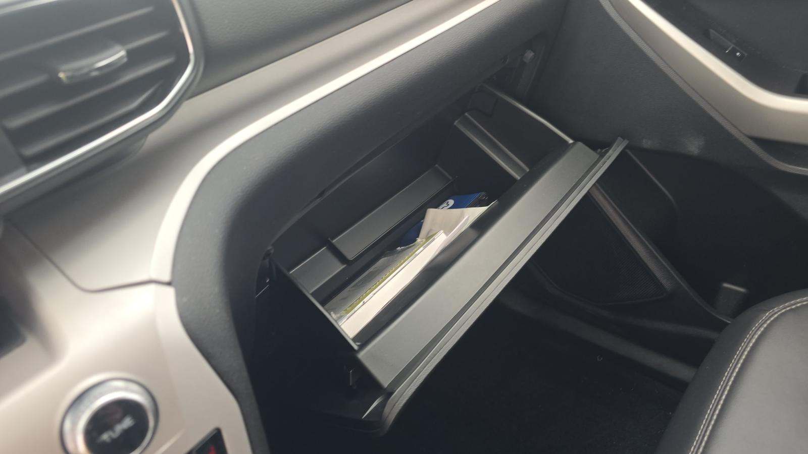 2023 Ford Explorer XLT AWD