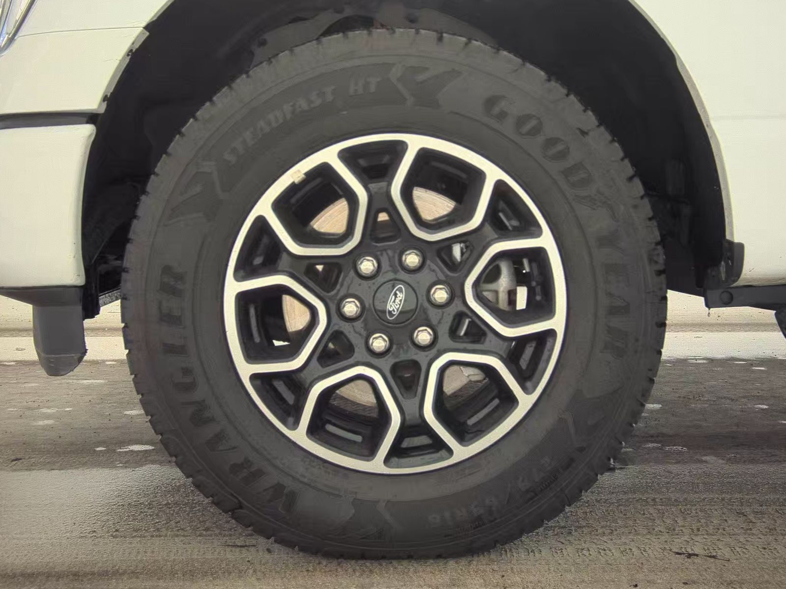 2023 Ford F-150 XLT AWD